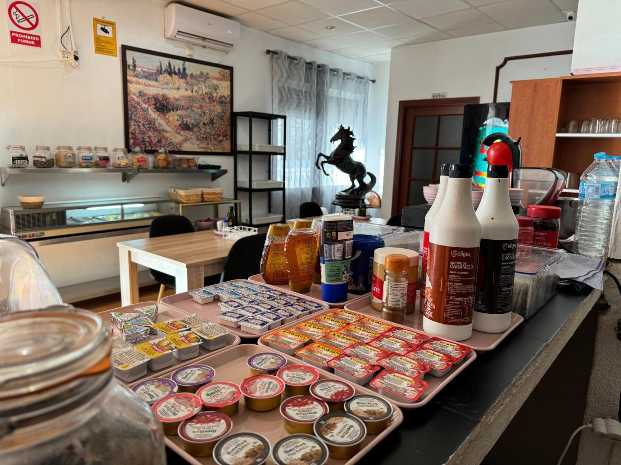 Hostal El Brillante - Alojamientos El Duque Κόρδοβα Εξωτερικό φωτογραφία