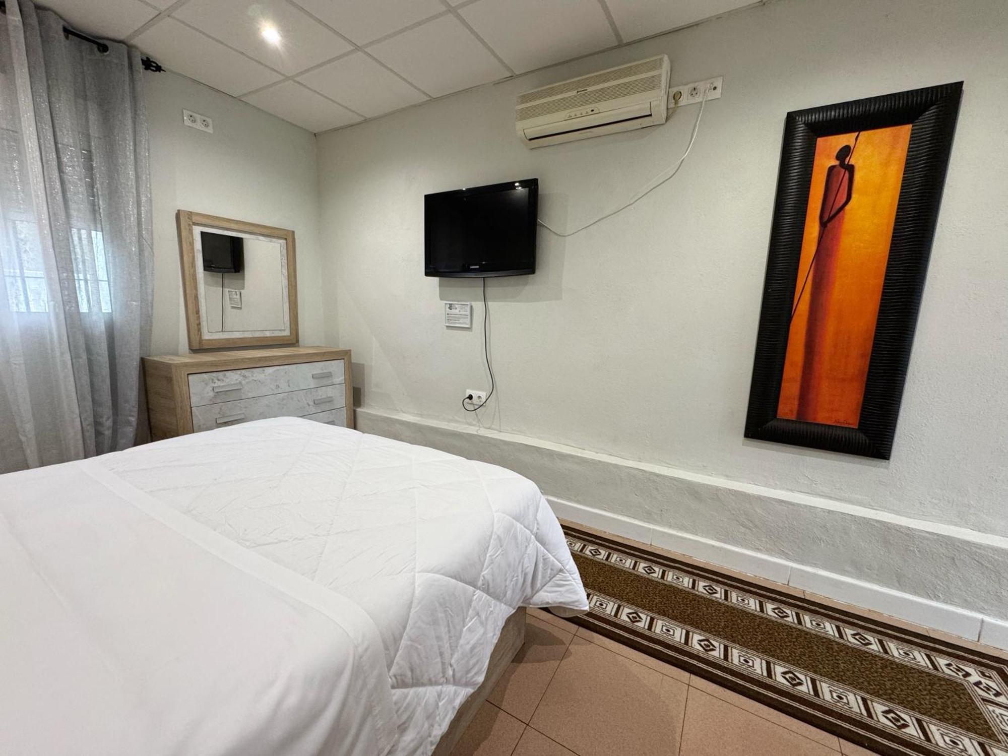 Hostal El Brillante - Alojamientos El Duque Κόρδοβα Εξωτερικό φωτογραφία