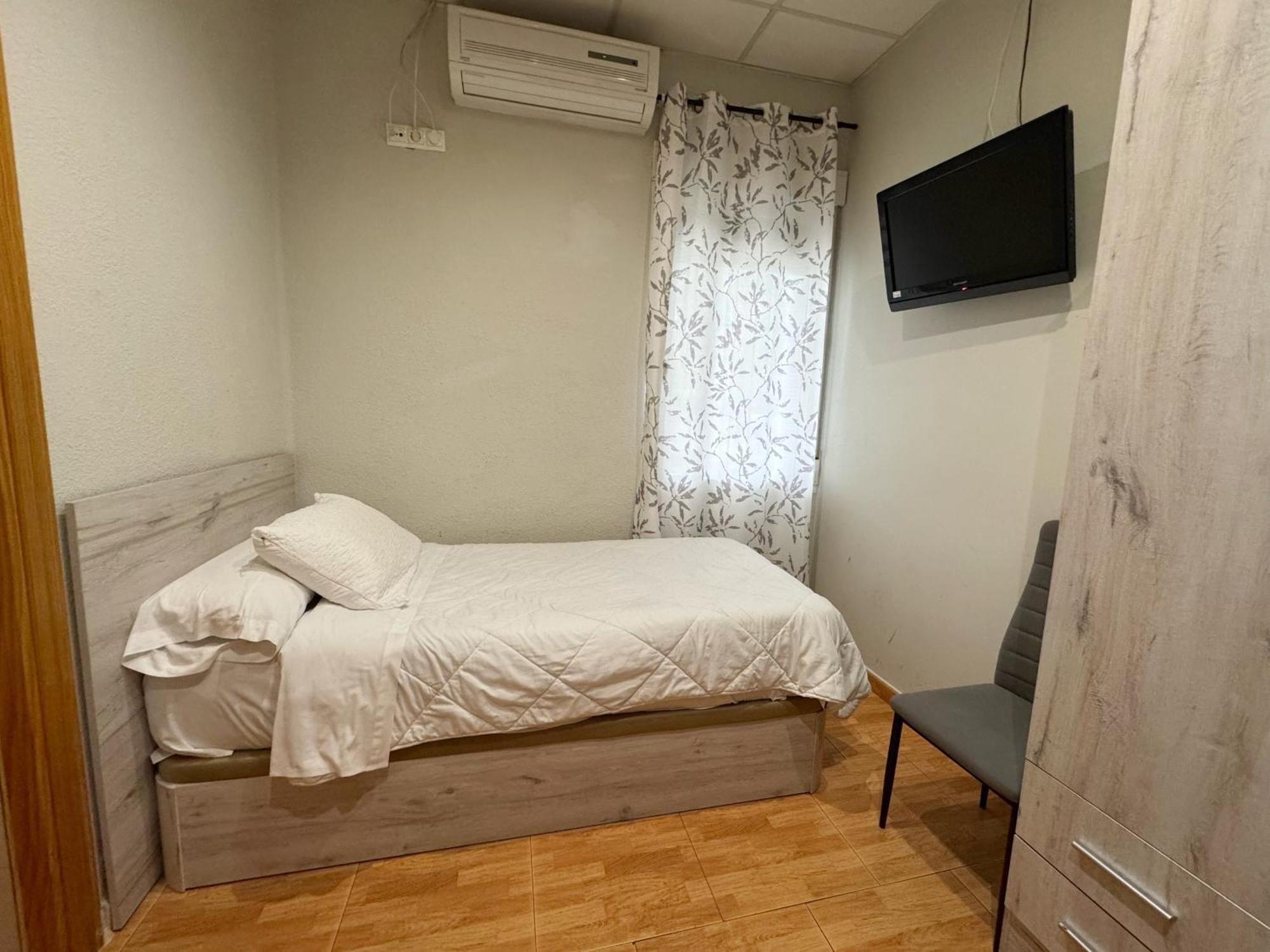 Hostal El Brillante - Alojamientos El Duque Κόρδοβα Δωμάτιο φωτογραφία